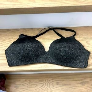 3 for 20$ Victoria’s Secret wireless t shirt bra